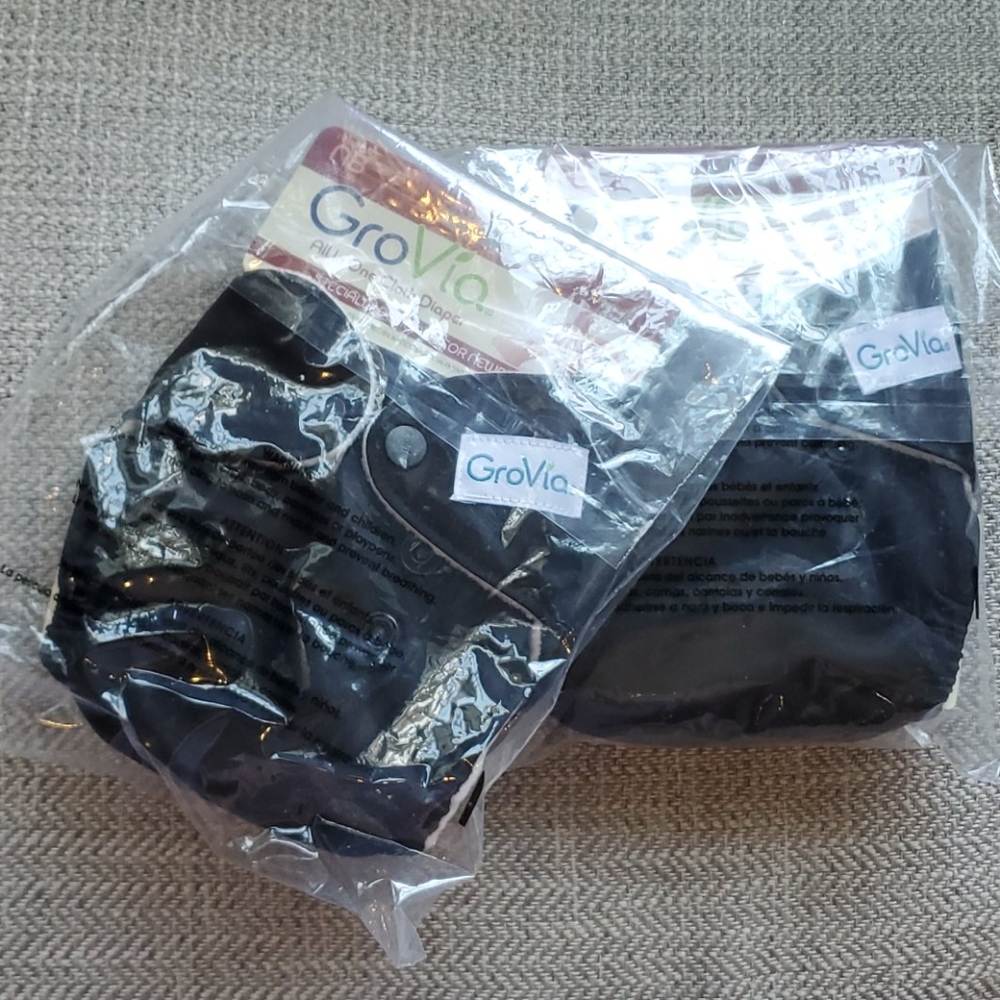 Grovia AIO newborn NWT Jet